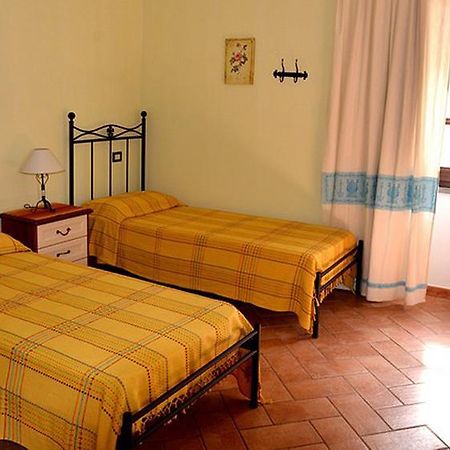 B&B Sa Prama Galtellì Exteriör bild